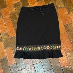 Luna Chix soft feminine Summer skirt size large